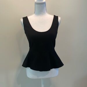 BB Dakota Black Sleeveless Peplum Top. Small